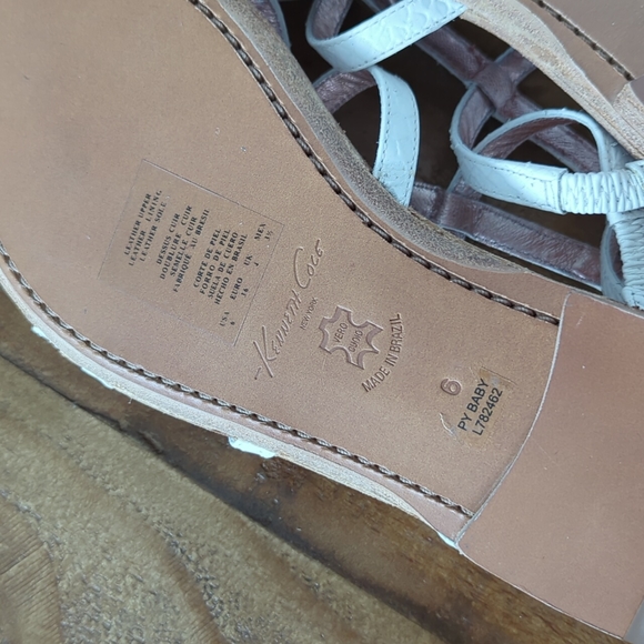 🆕🌿KENNETH COLE NEW YORK GLADIATOR SANDALS🌿 - Picture 9 of 10